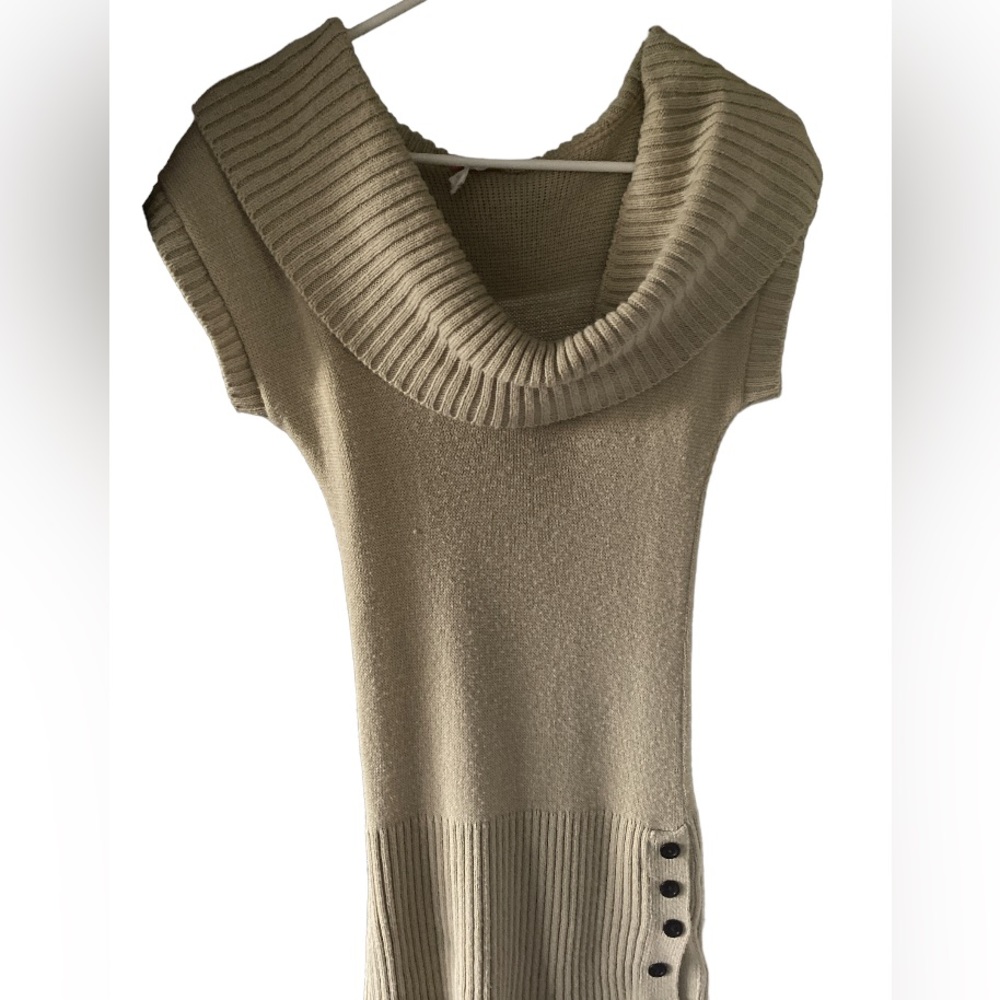 LOLA sweater-dress